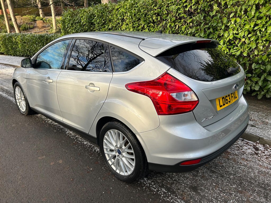 Used Ford Focus 2013 for sale - 77106222: Photo 4