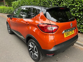 Used Renault Captur 2015 for sale - 79127537: Photo