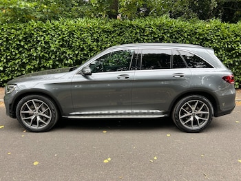 Used Mercedes-Benz GLC 2020 for sale - 79542976: Photo