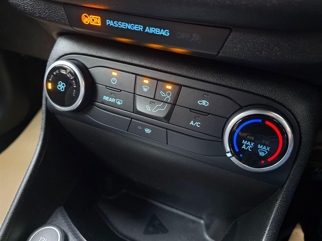 Used Ford Fiesta 2018 for sale - 76615916: Photo 17