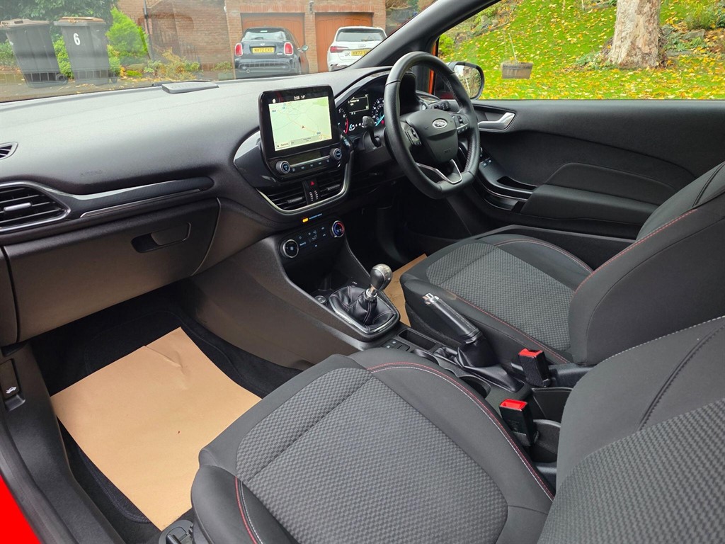 Used Ford Fiesta 2018 for sale - 76615916: Photo 31