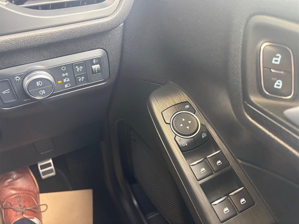 Used Ford Kuga 2022 for sale - 76384694: Photo 30