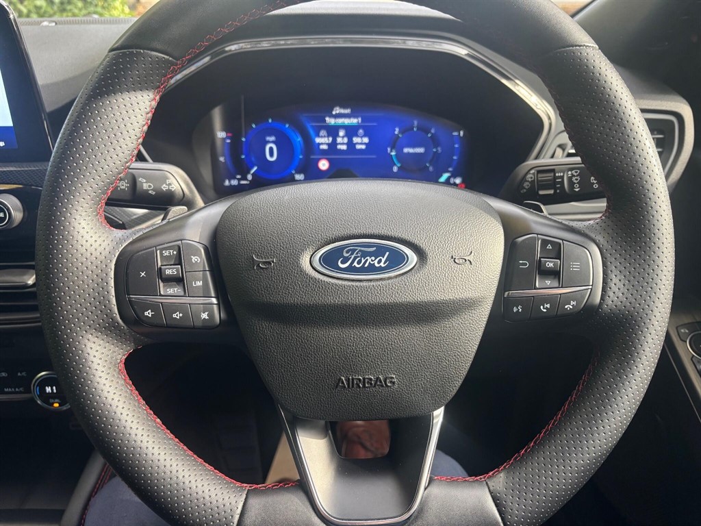 Used Ford Kuga 2022 for sale - 76384694: Photo 31