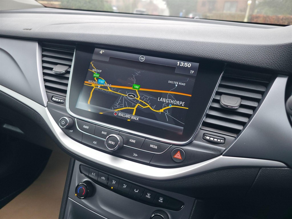 Used Vauxhall Astra 2017 for sale - 77354016: Photo 25