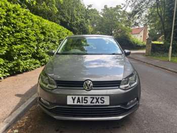 Used Volkswagen Polo 2015 for sale - 74883440: Photo