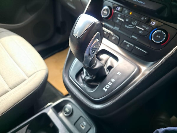 Used Ford Grand Tourneo Connect 2019 for sale - 76100083: Photo 10