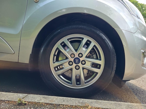 Used Ford Grand Tourneo Connect 2019 for sale - 76100083: Photo 23