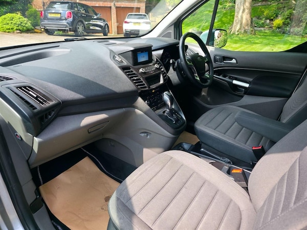 Used Ford Grand Tourneo Connect 2019 for sale - 76100083: Photo 28
