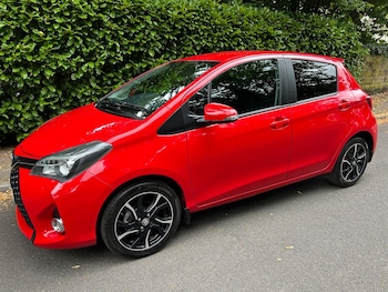 Used Toyota Yaris 2015 for sale - 79254876: Photo