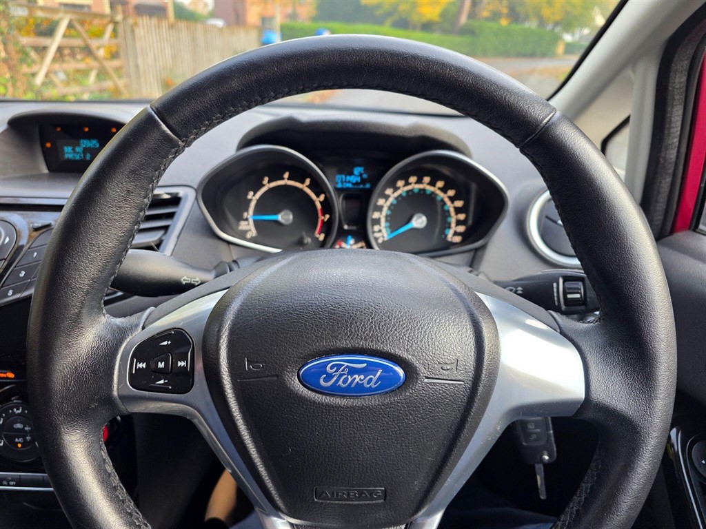 Used Ford Fiesta 2013 for sale - 76494170: Photo 25