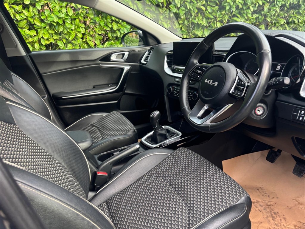 Used Kia Ceed 2022 for sale - 77640995: Photo 11