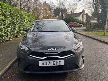 Used Kia Ceed 2022 for sale - 77640995: Photo