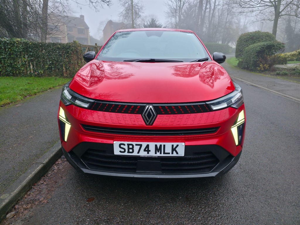 Used Renault Captur 2024 for sale - 77354042: Photo 2