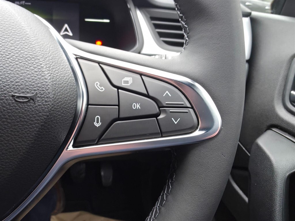 Used Renault Captur 2024 for sale - 77354042: Photo 20