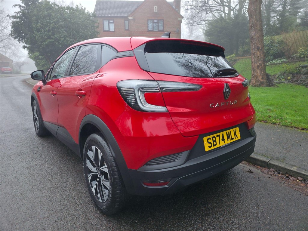 Used Renault Captur 2024 for sale - 77354042: Photo 4