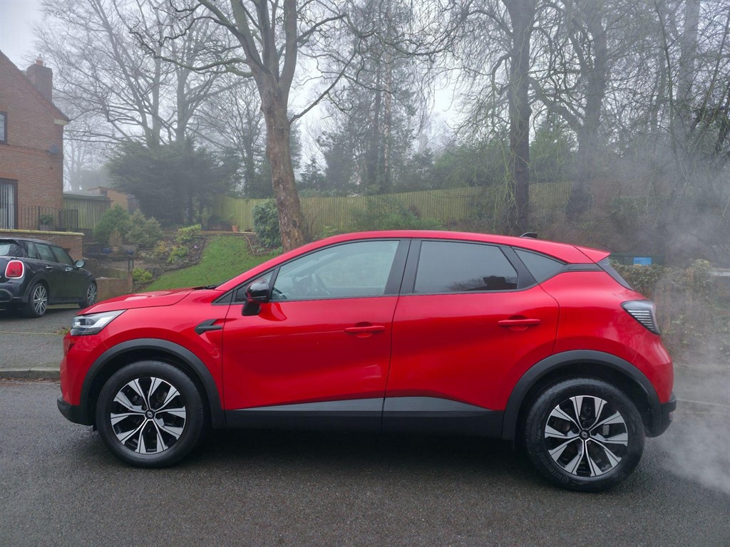 Used Renault Captur 2024 for sale - 77354042: Photo 7