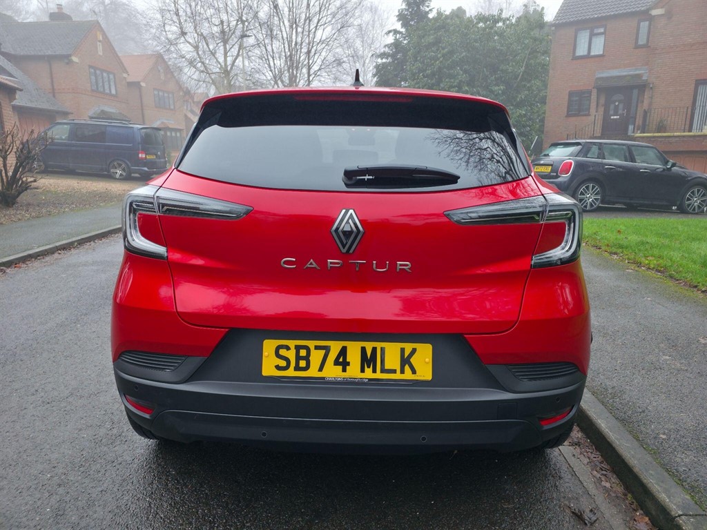 Used Renault Captur 2024 for sale - 77354042: Photo 8