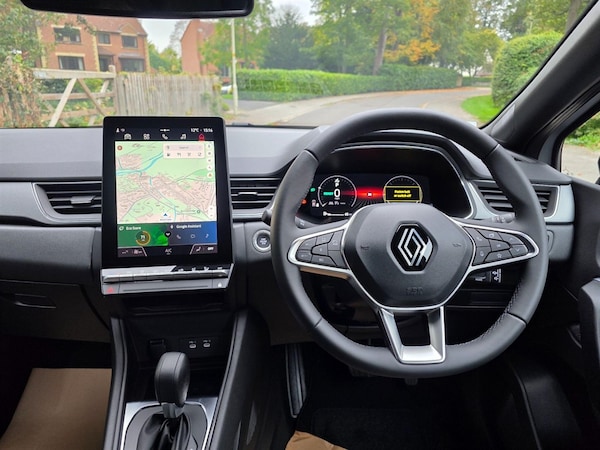 Used Renault Captur 2024 for sale - 76311424: Photo 10