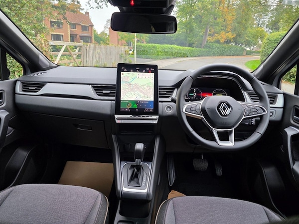 Used Renault Captur 2024 for sale - 76311424: Photo 9