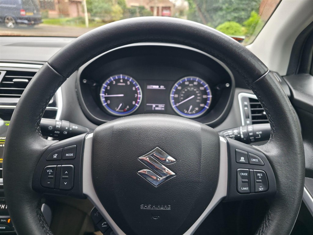 Used Suzuki SX4 S-Cross 2016 for sale - 76971623: Photo 33