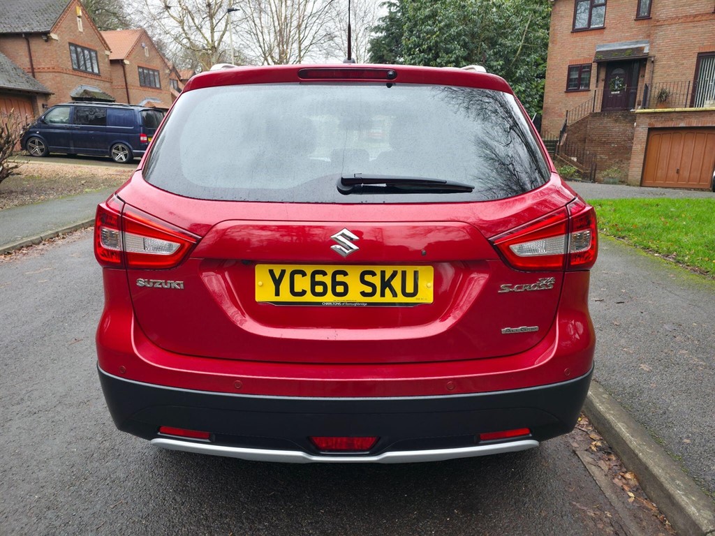 Used Suzuki SX4 S-Cross 2016 for sale - 76971623: Photo 8