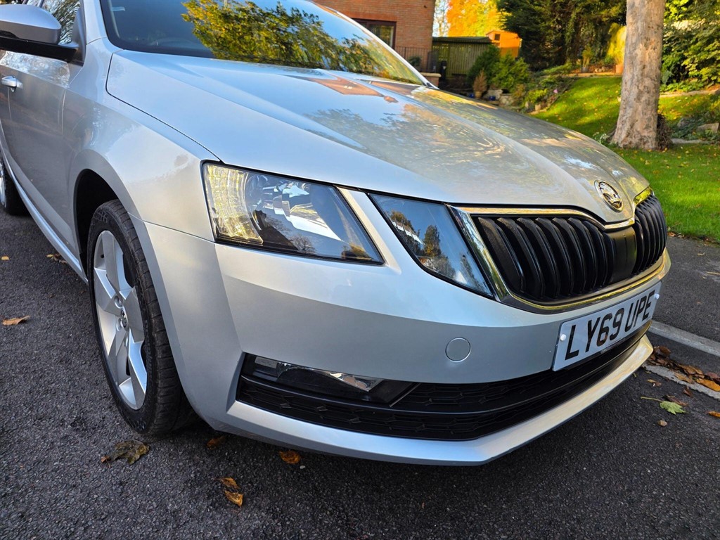 Used Skoda Octavia 2020 for sale - 76344211: Photo 3