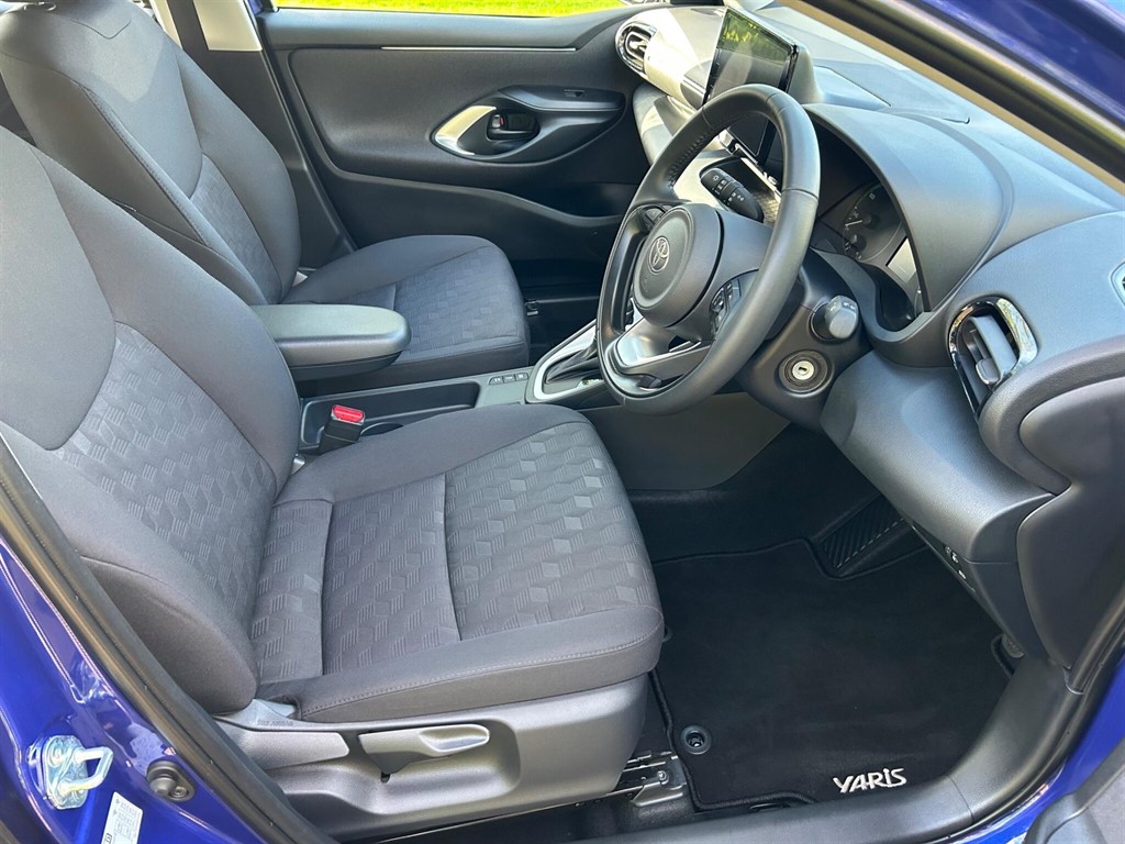 Used Toyota Yaris 2025 for sale - 78081535: Photo 15
