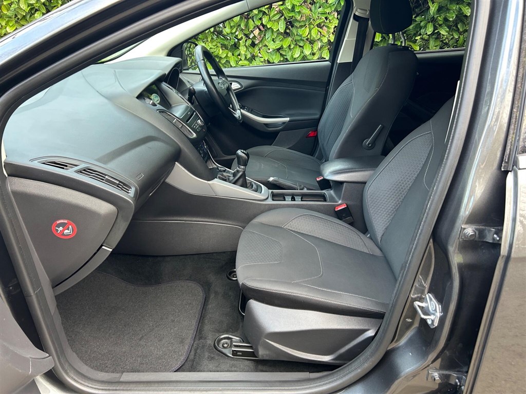 Used Ford Focus 2016 for sale - 77795228: Photo 32