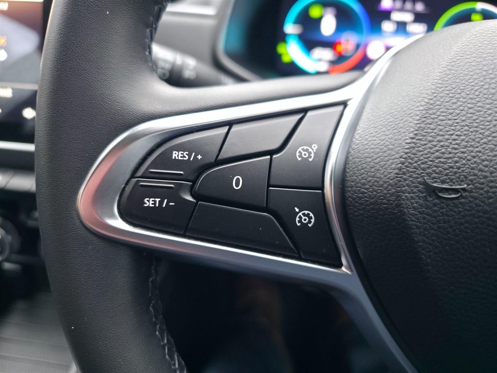 Used Renault Zoe 2021 for sale - 77462107: Photo 18