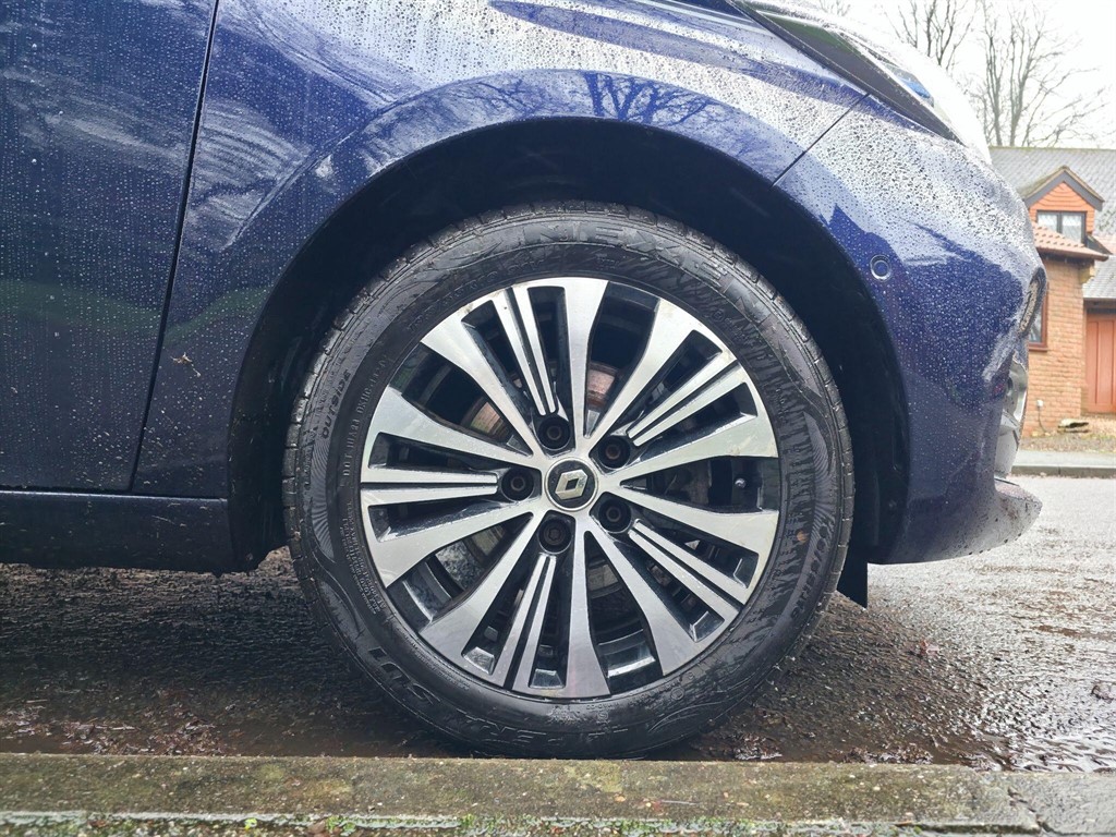 Used Renault Zoe 2021 for sale - 77462107: Photo 22