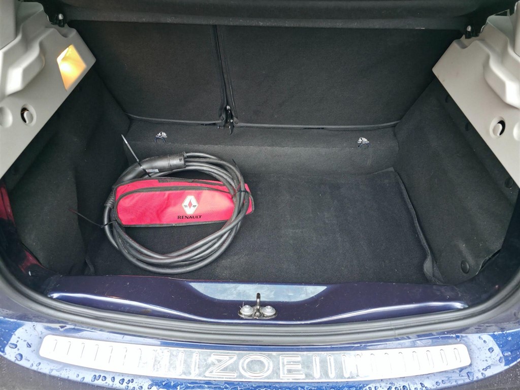 Used Renault Zoe 2021 for sale - 77462107: Photo 27