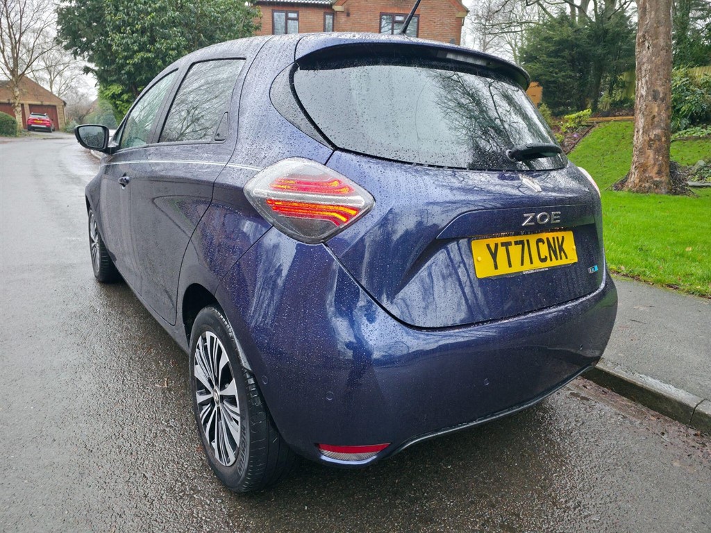 Used Renault Zoe 2021 for sale - 77462107: Photo 4