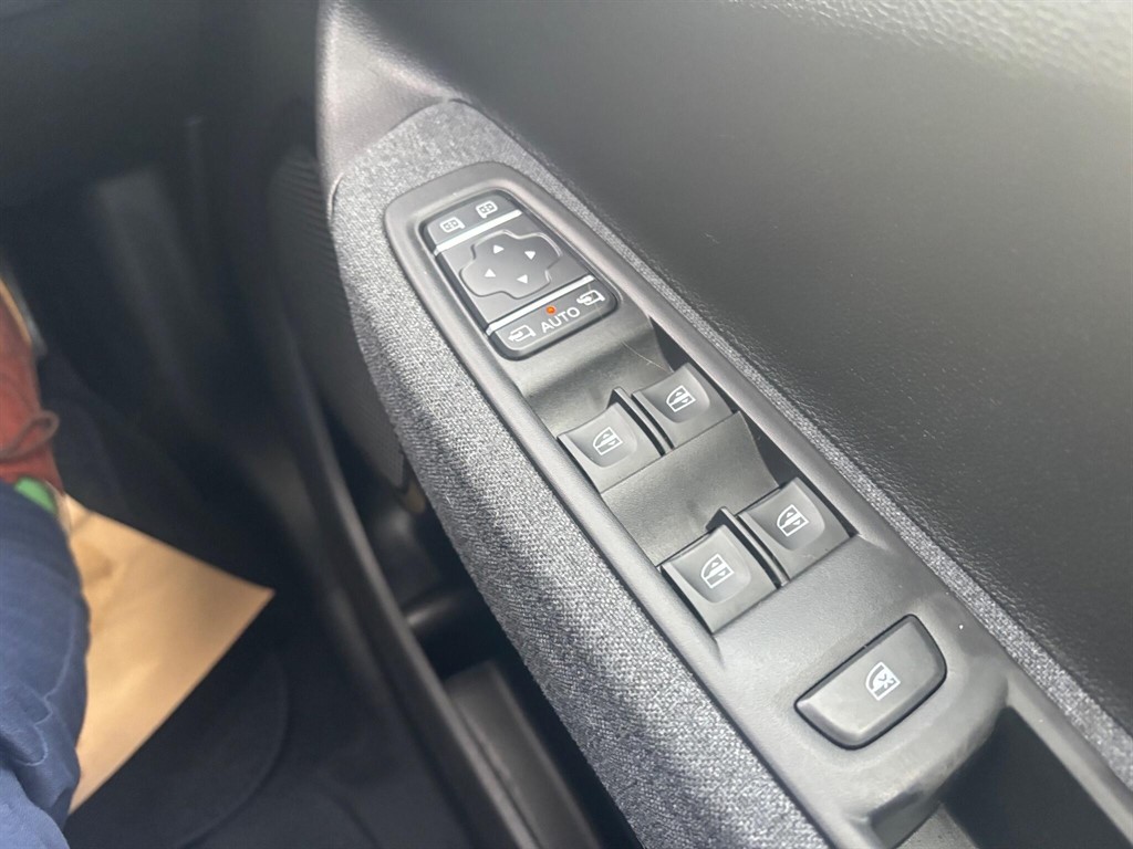 Used Renault Zoe 2022 for sale - 76862011: Photo 42