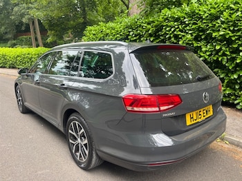 Used Volkswagen Passat 2015 for sale - 78953871: Photo