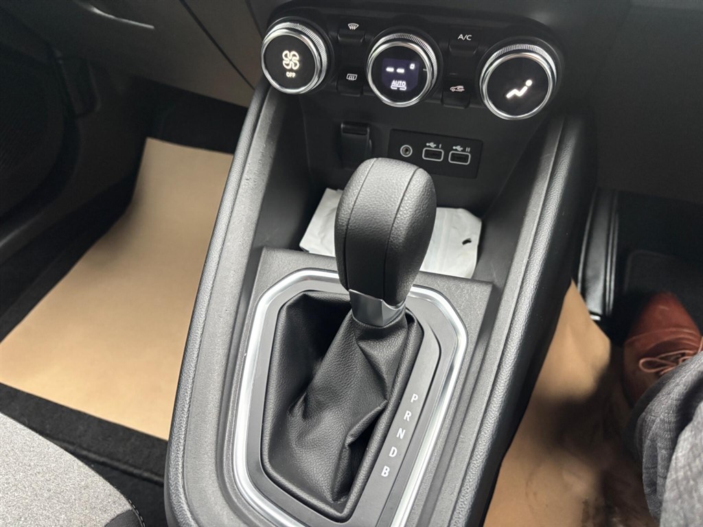 Used Renault Clio 2024 for sale - 77333455: Photo 10