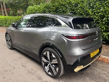 Used Renault Megane 2023 for sale - 79674550: Photo