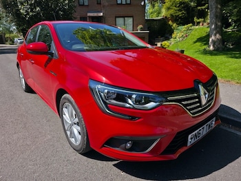 Used Renault Megane 2017 for sale - 78456819: Photo
