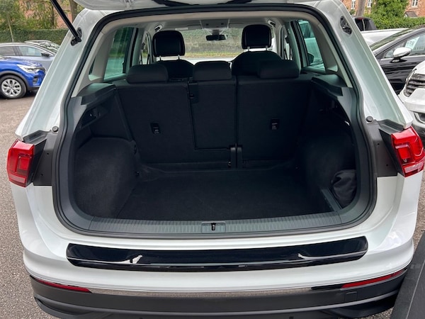 Used Volkswagen Tiguan 2023 for sale - 75776279: Photo 22