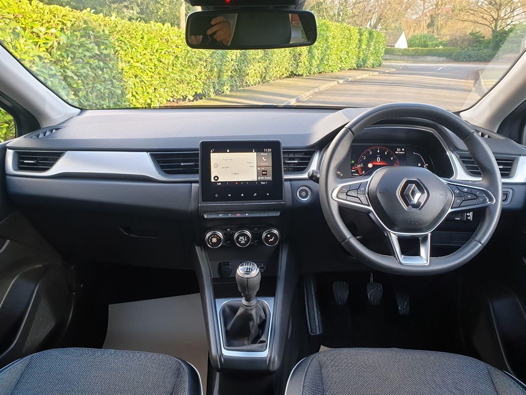 Used Renault Captur 2022 for sale - 76842388: Photo 10