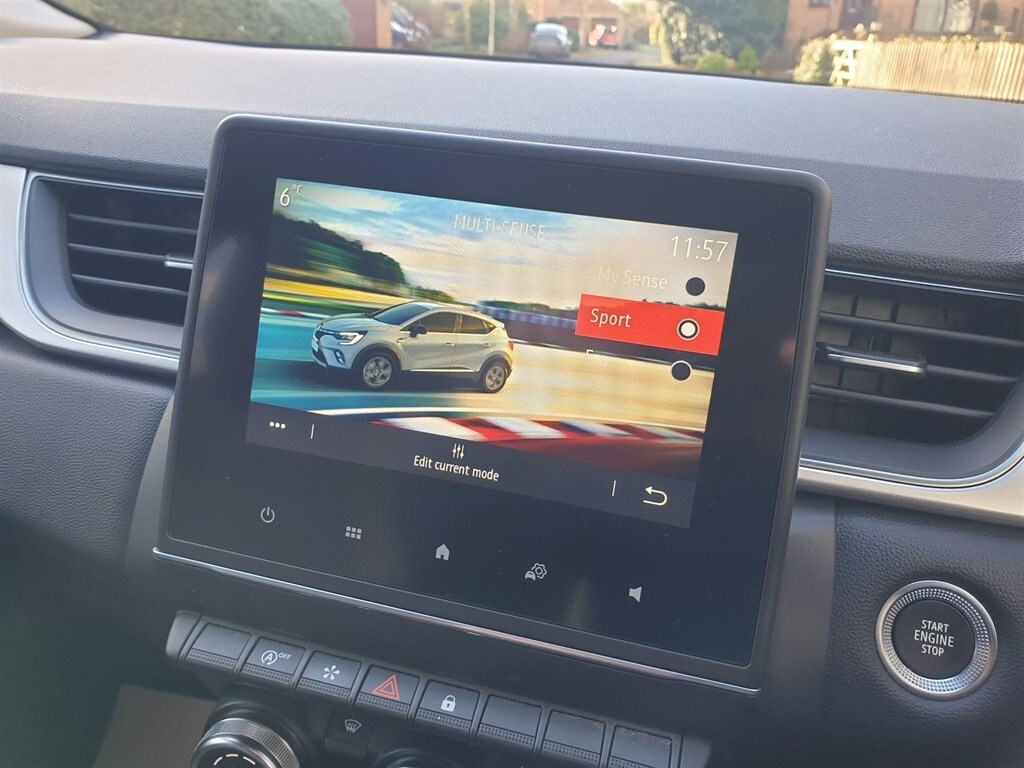 Used Renault Captur 2022 for sale - 76842388: Photo 23