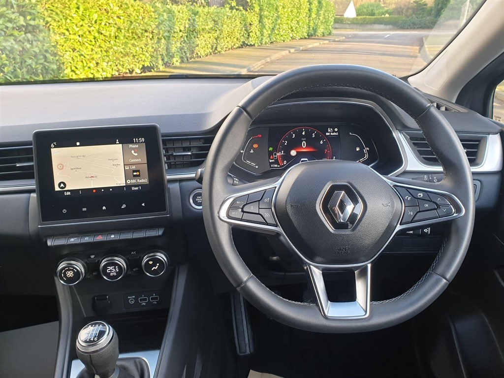 Used Renault Captur 2022 for sale - 76842388: Photo 28