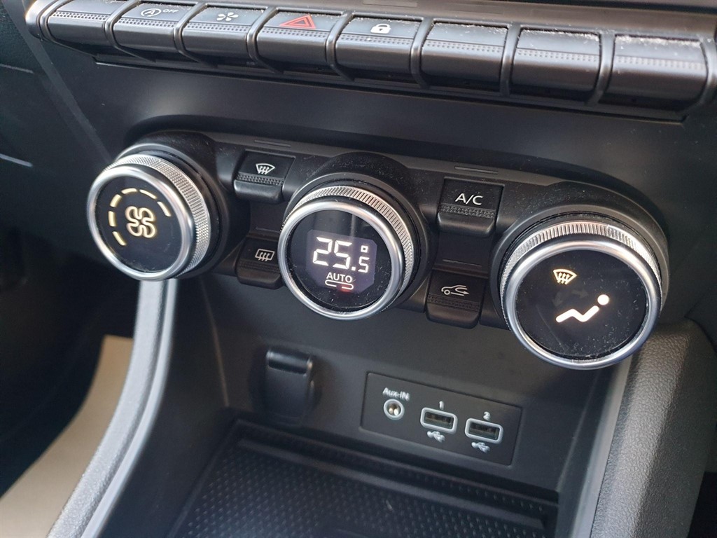 Used Renault Captur 2022 for sale - 76842388: Photo 33