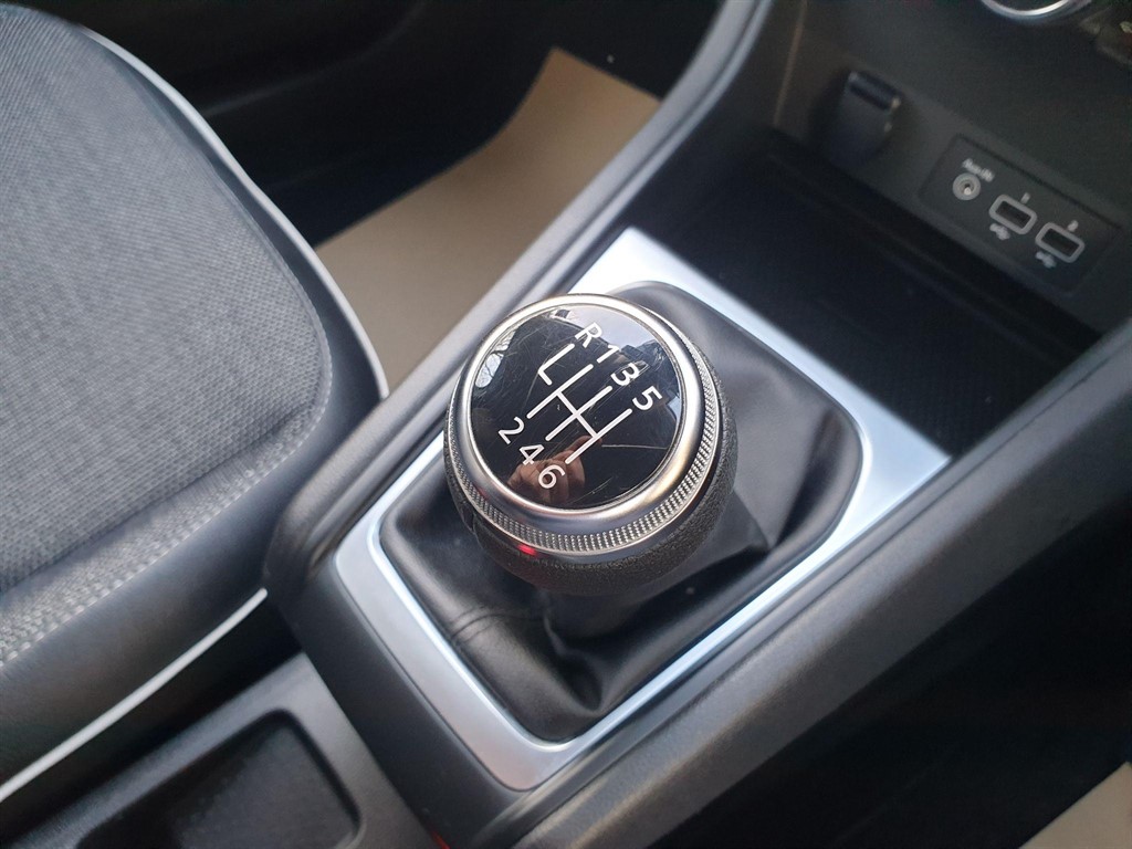 Used Renault Captur 2022 for sale - 76842388: Photo 34