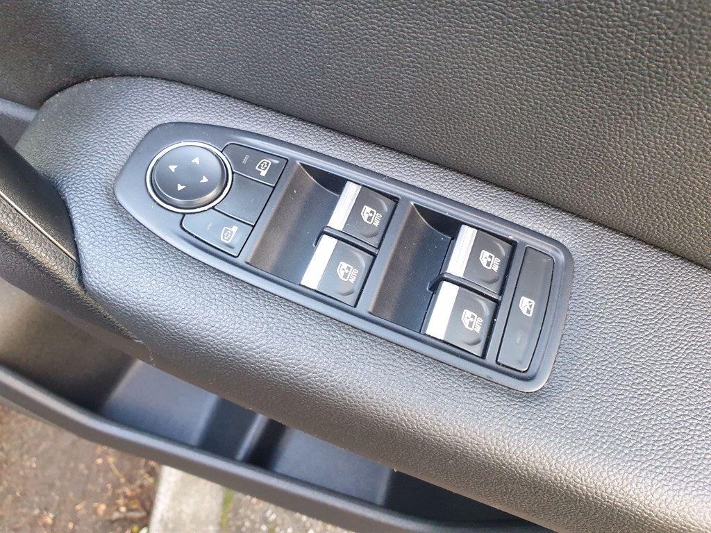 Used Renault Captur 2022 for sale - 76842388: Photo 36