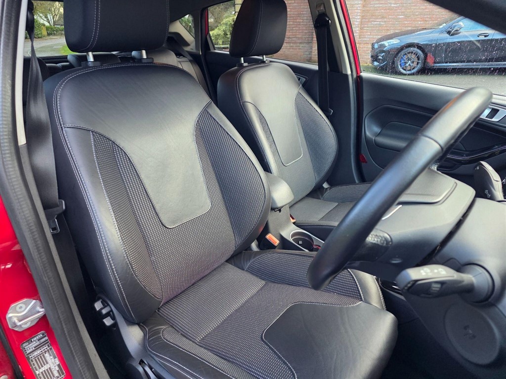 Used Ford Fiesta 2016 for sale - 76894974: Photo 16