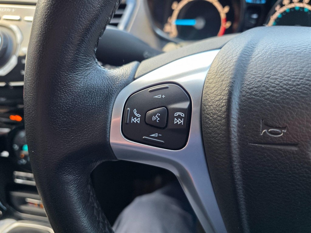 Used Ford Fiesta 2016 for sale - 76894974: Photo 18