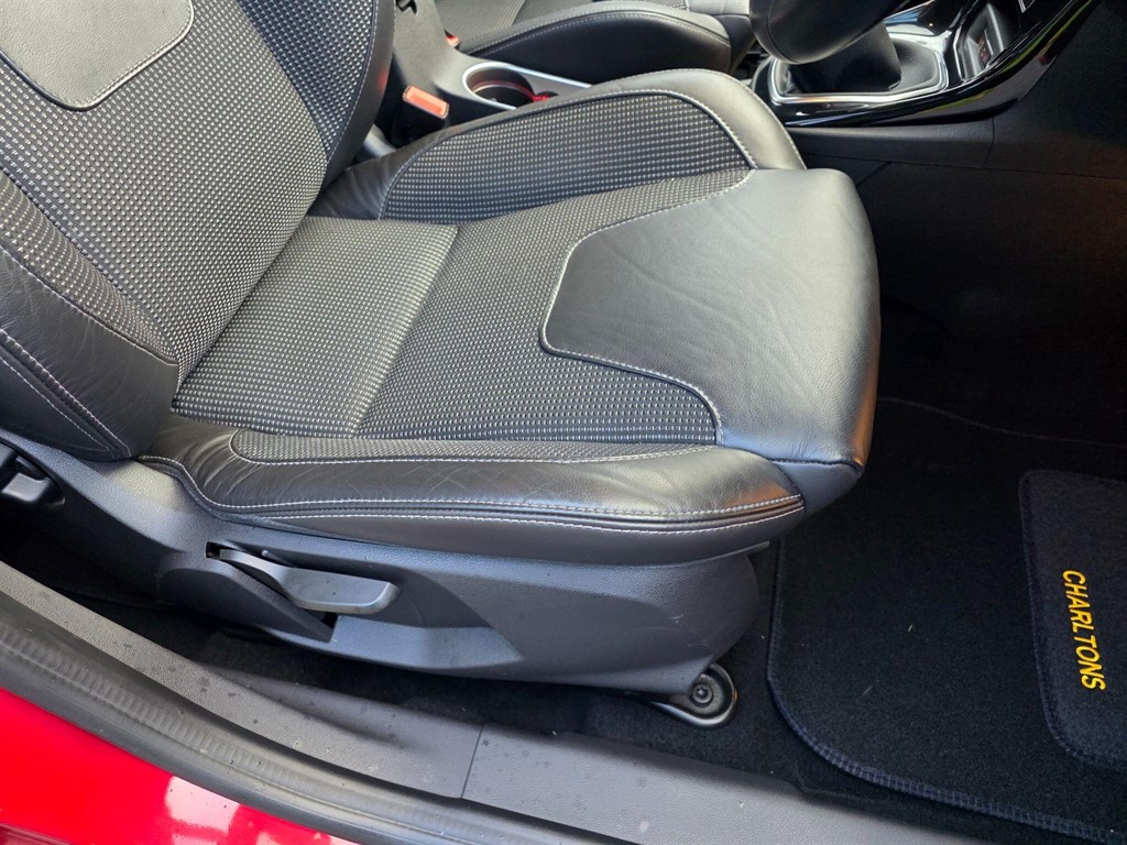 Used Ford Fiesta 2016 for sale - 76894974: Photo 31