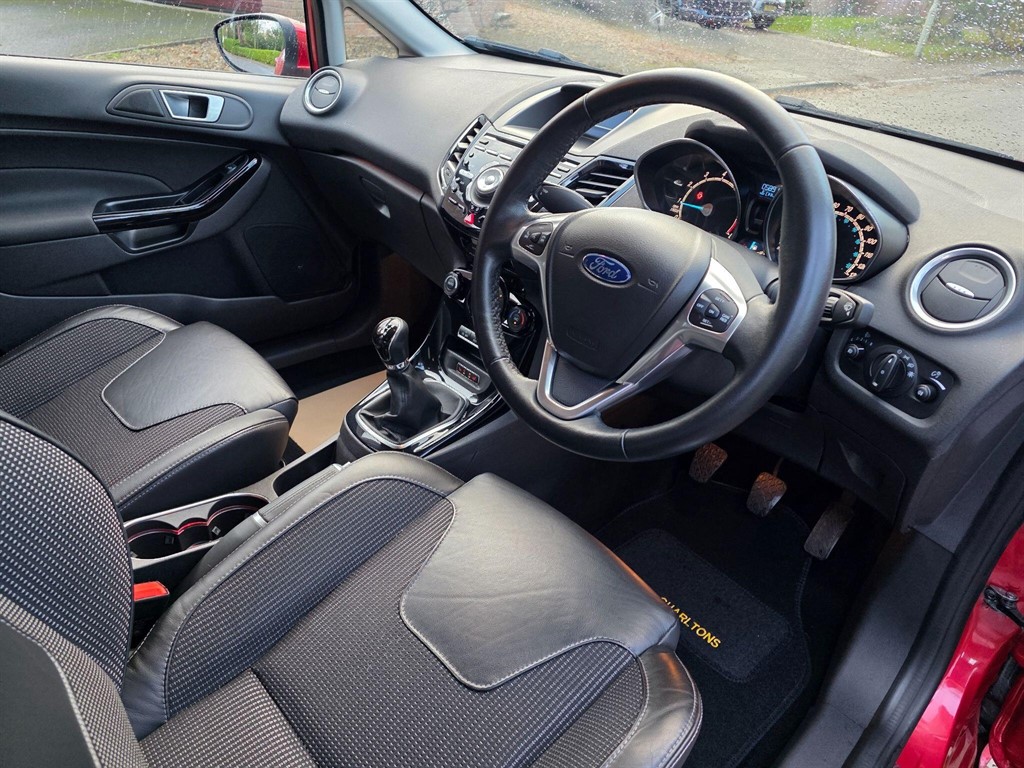 Used Ford Fiesta 2016 for sale - 76894974: Photo 35