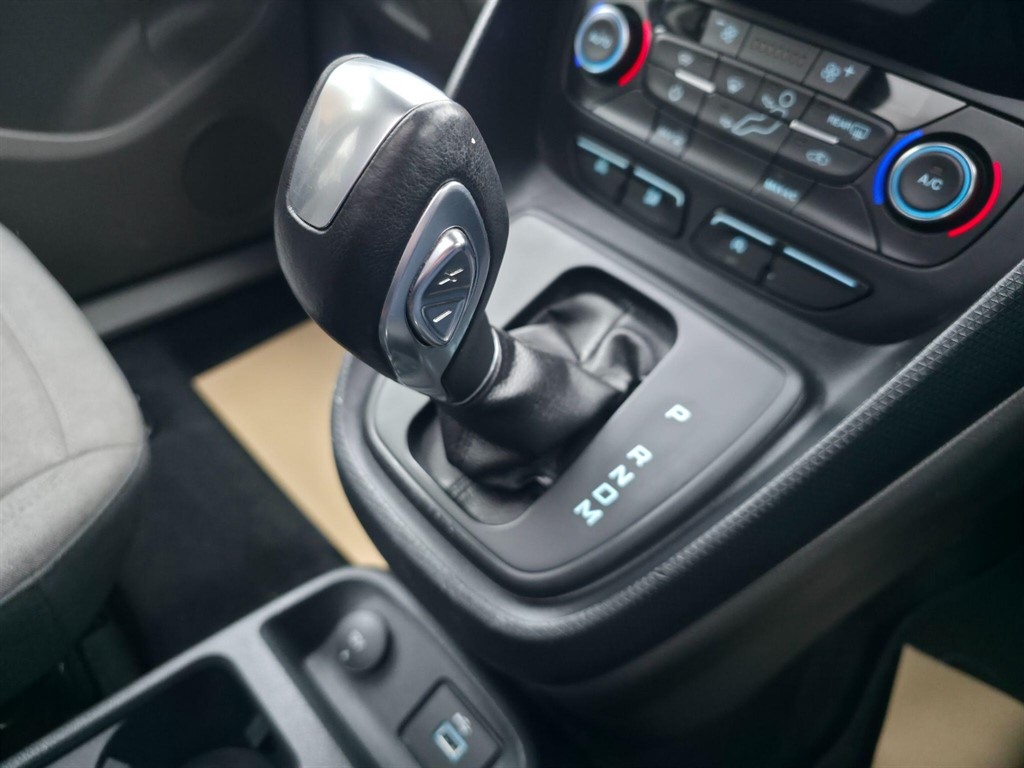 Used Ford Grand Tourneo Connect 2020 for sale - 77965548: Photo 10