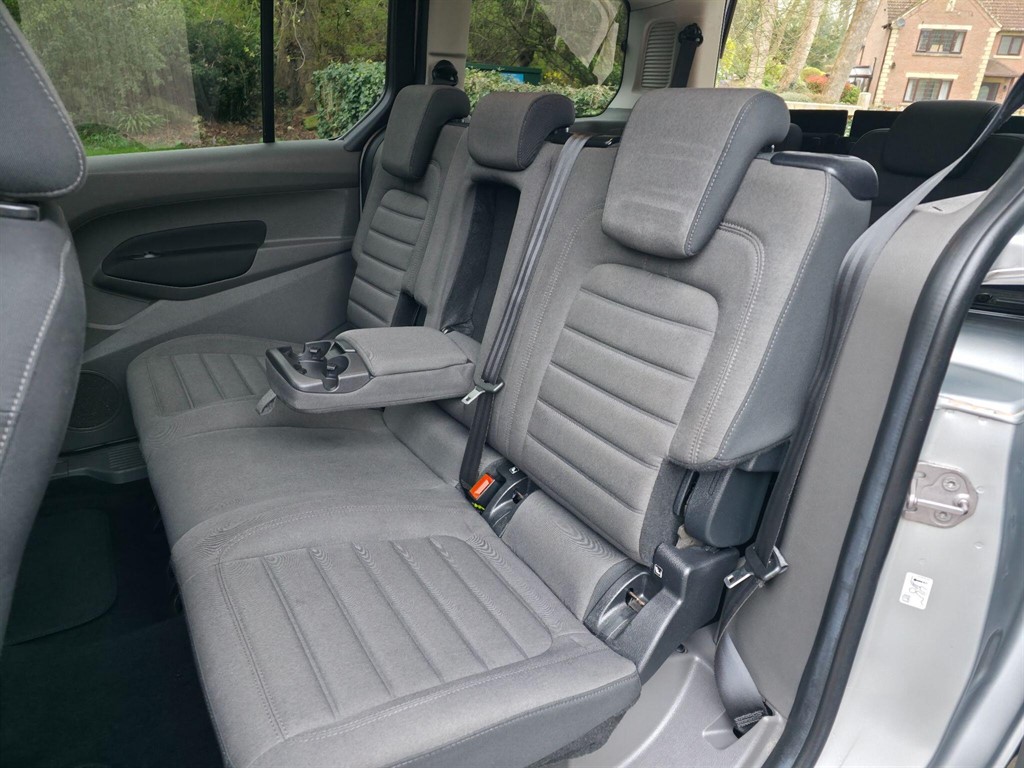 Used Ford Grand Tourneo Connect 2020 for sale - 77965548: Photo 15